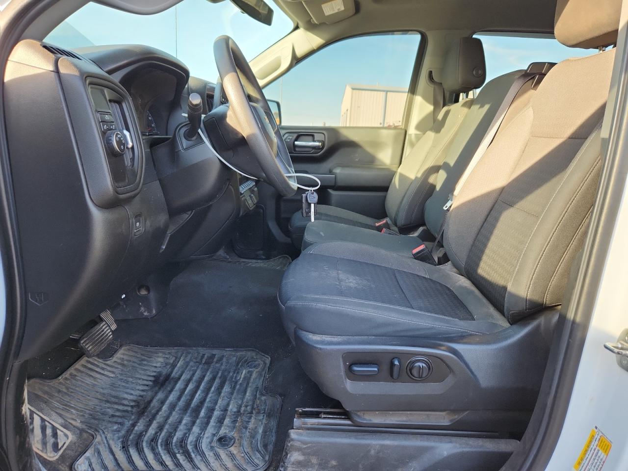 2022 Chevrolet Silverado ltd C1500 Custom