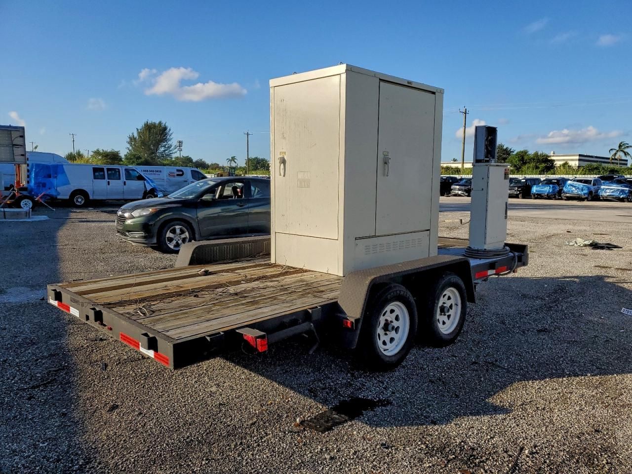 2005 Myy5 Trailer MODEL: 18