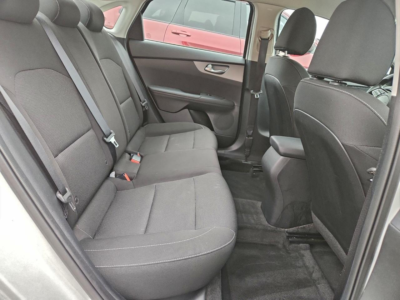 2021 KIA Forte fe