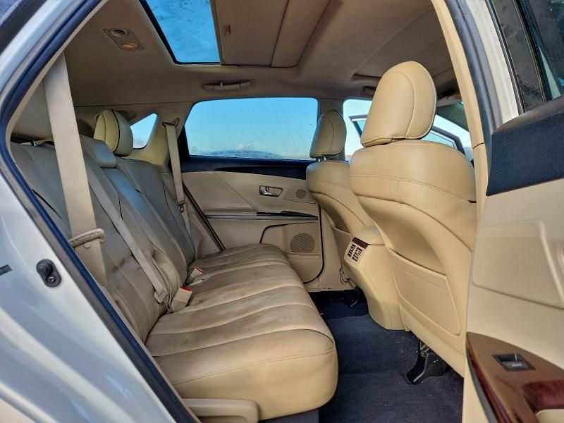 2013 Toyota Venza le