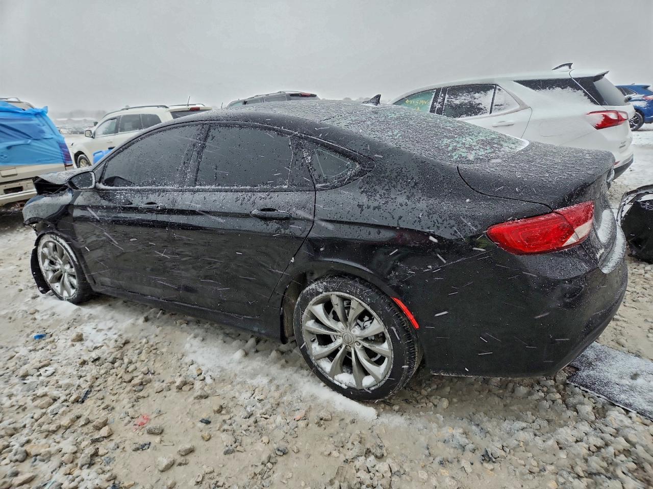 2015 Chrysler 200 s