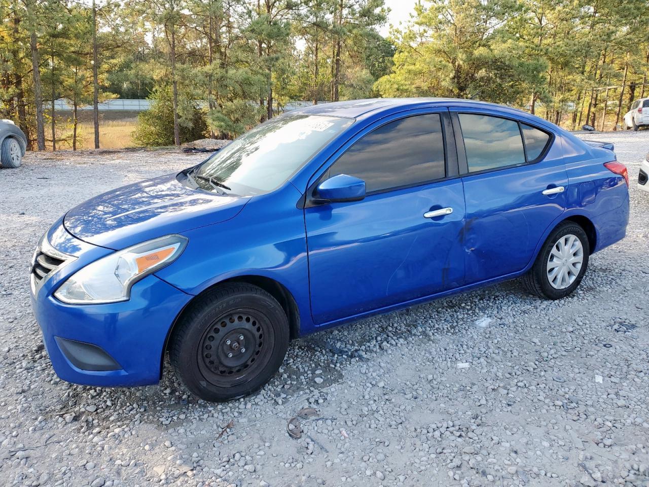 2017 Nissan Versa s