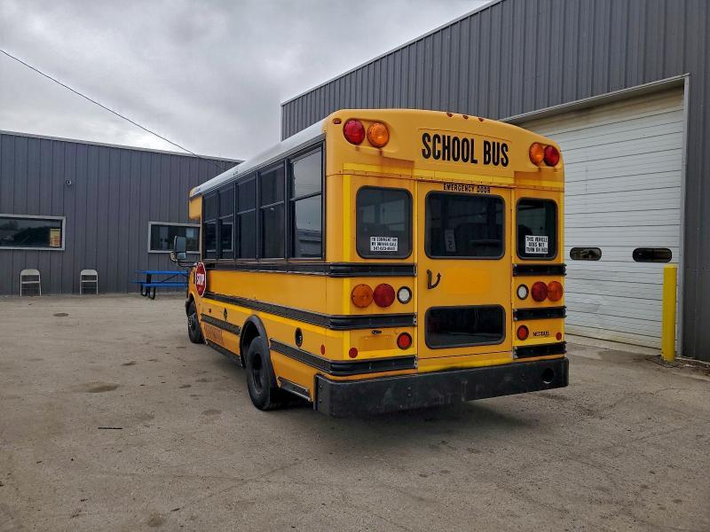 2013 Chev Rolet Express School bus