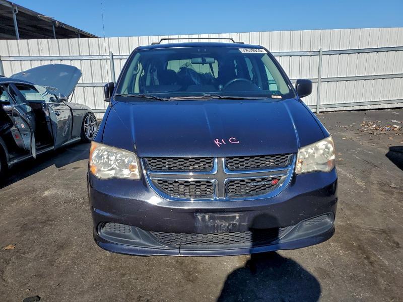 2013 Dodge Grand Caravan sxt