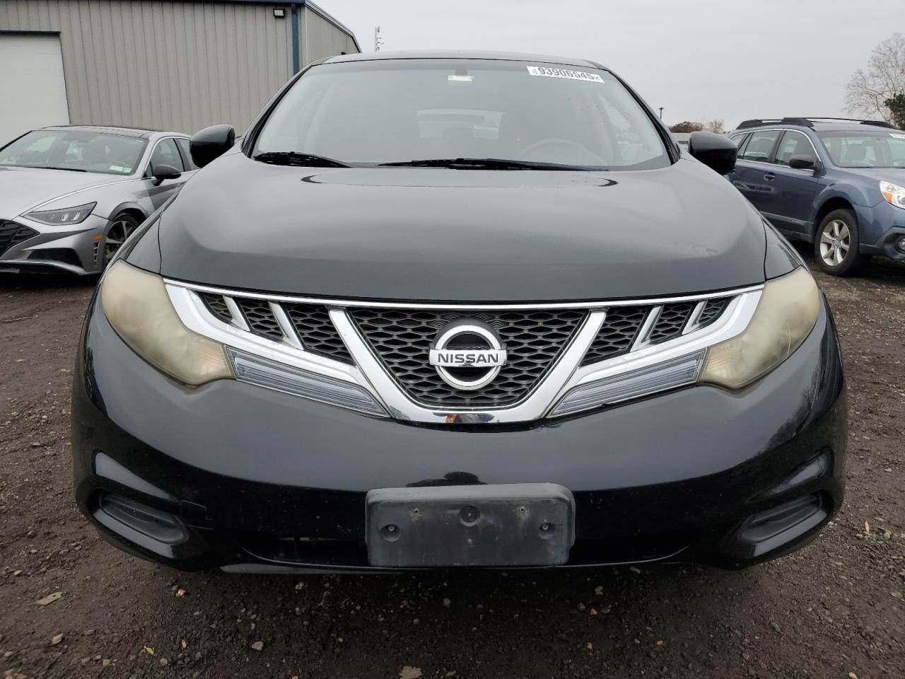 2011 Nissan Murano s