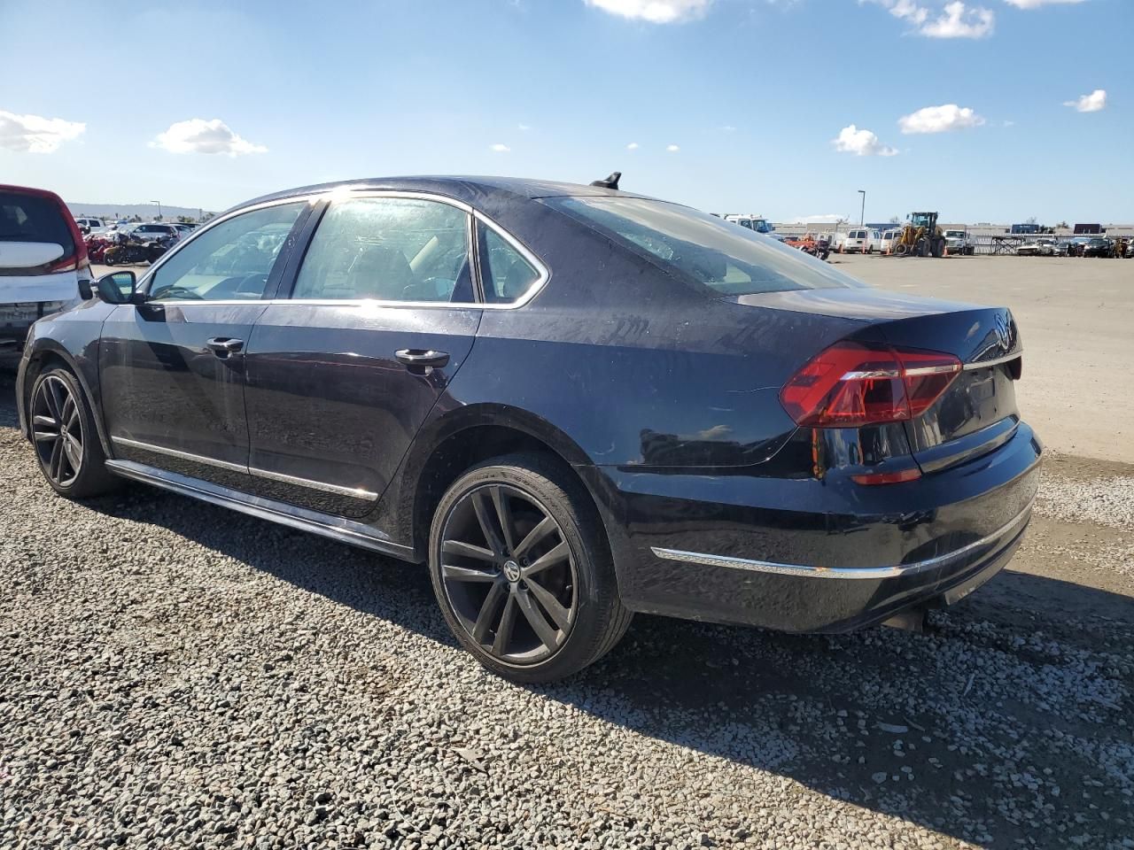 2017 Volkswagen Passat R-line