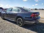 2017 Volkswagen Passat R-line