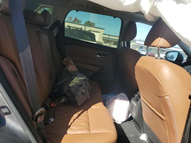 2024 Nissan Rogue Platinum