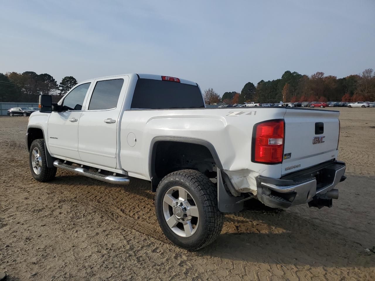 2018 GMC Sierra K2500 sle