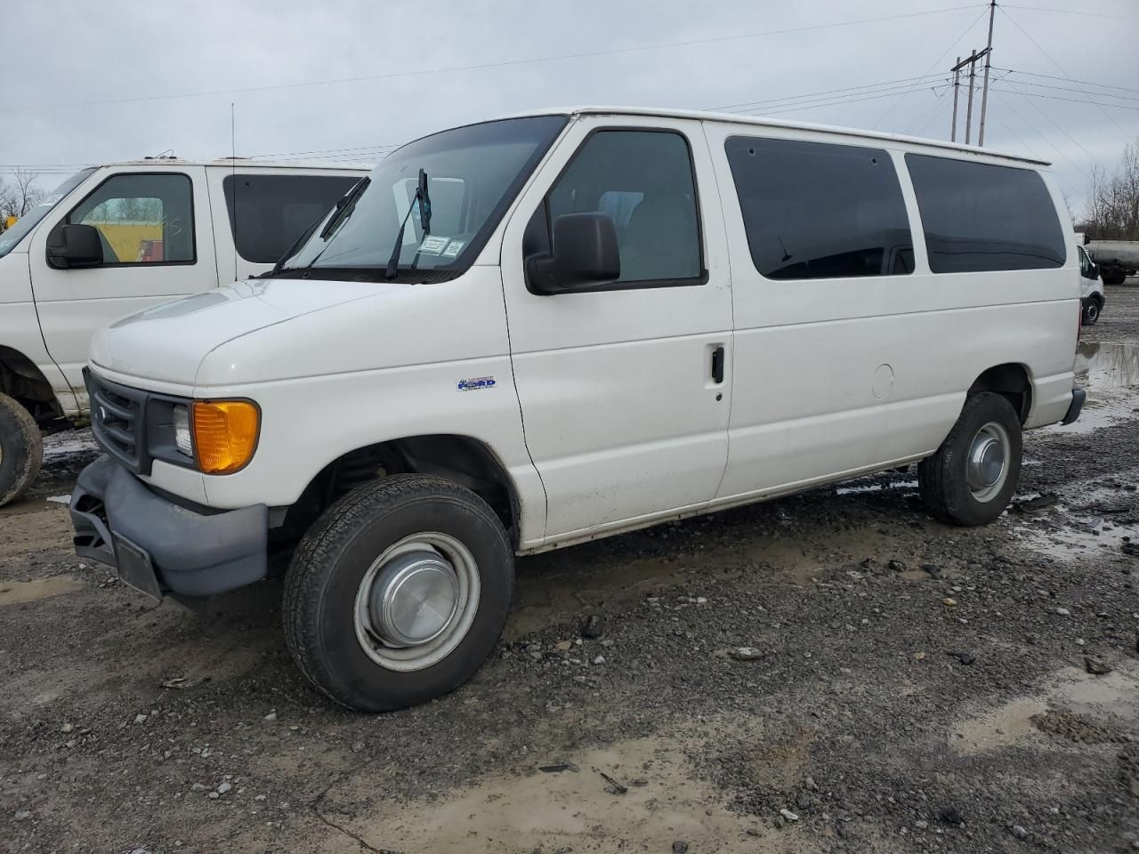 2006 Ford Econoline Wagon XL E