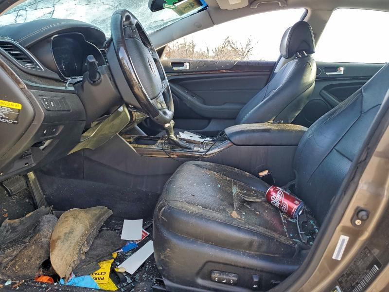 2015 KIA Cadenza Premium