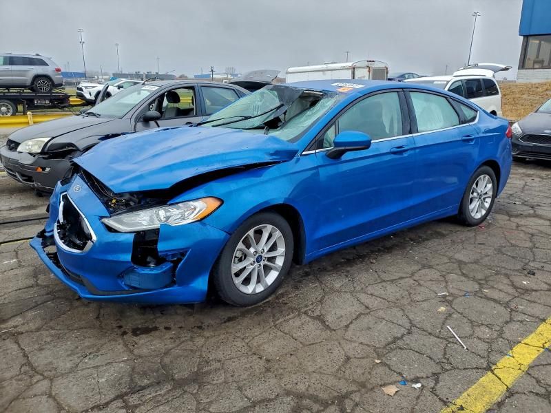 2020 Ford Fusion se