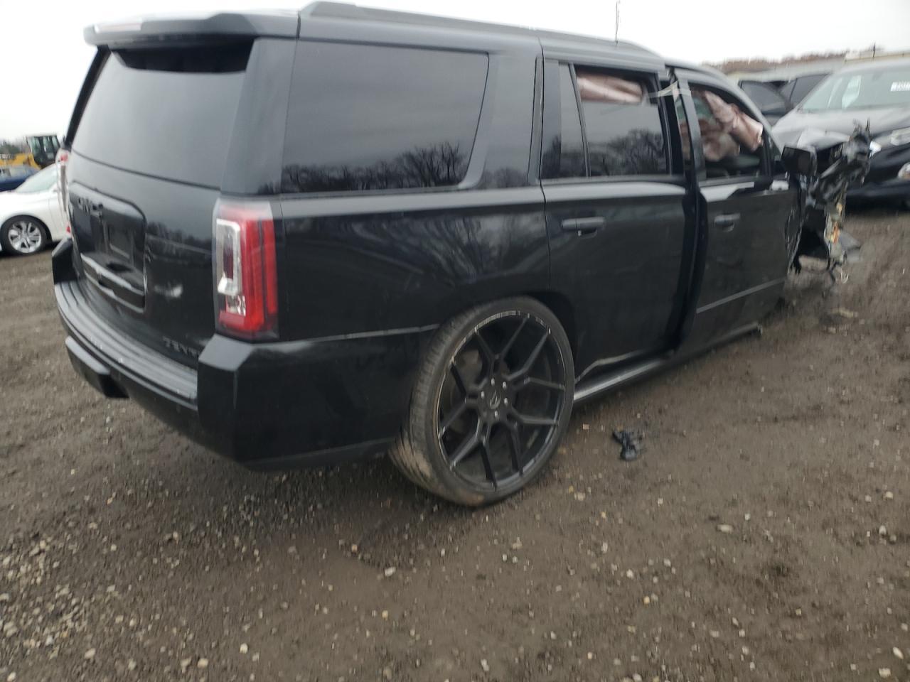 2015 GMC Yukon Denali