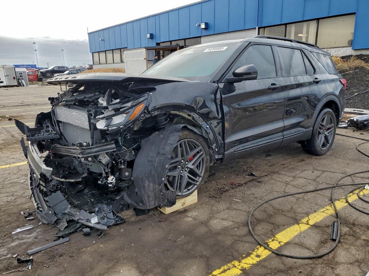 2025 Ford Explorer st