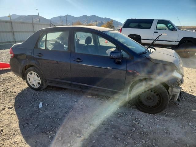 2010 Nissan Versa s