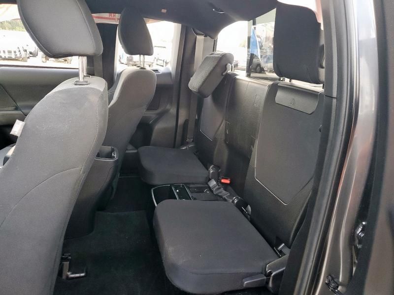 2023 Toyota Tacoma Access cab