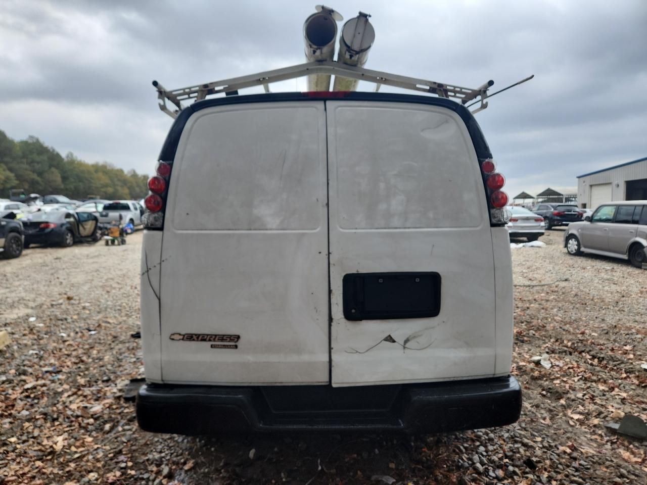 2016 Chev Express Cargo 2500 1