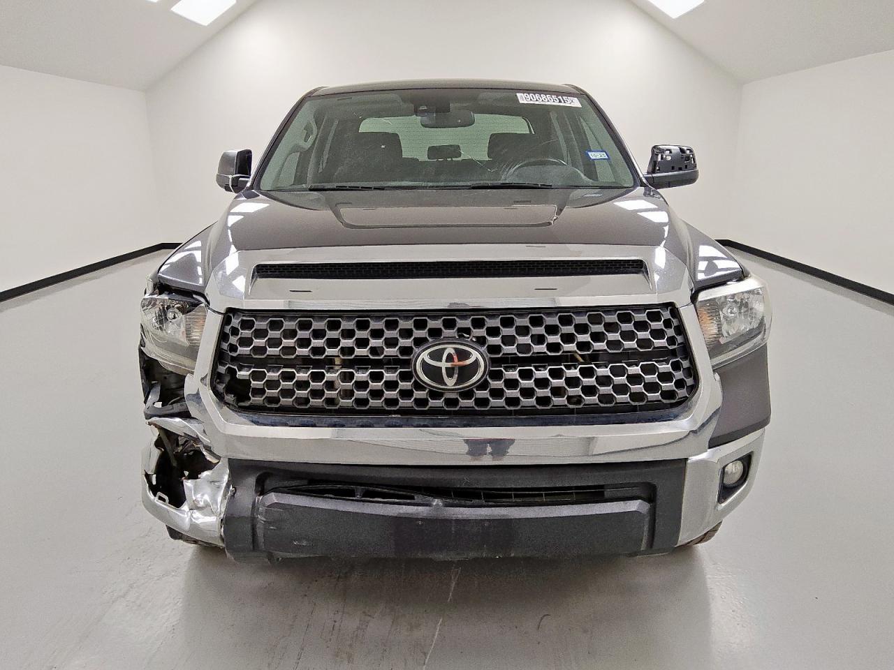 2021 Toyota Tundra Crewmax SR5