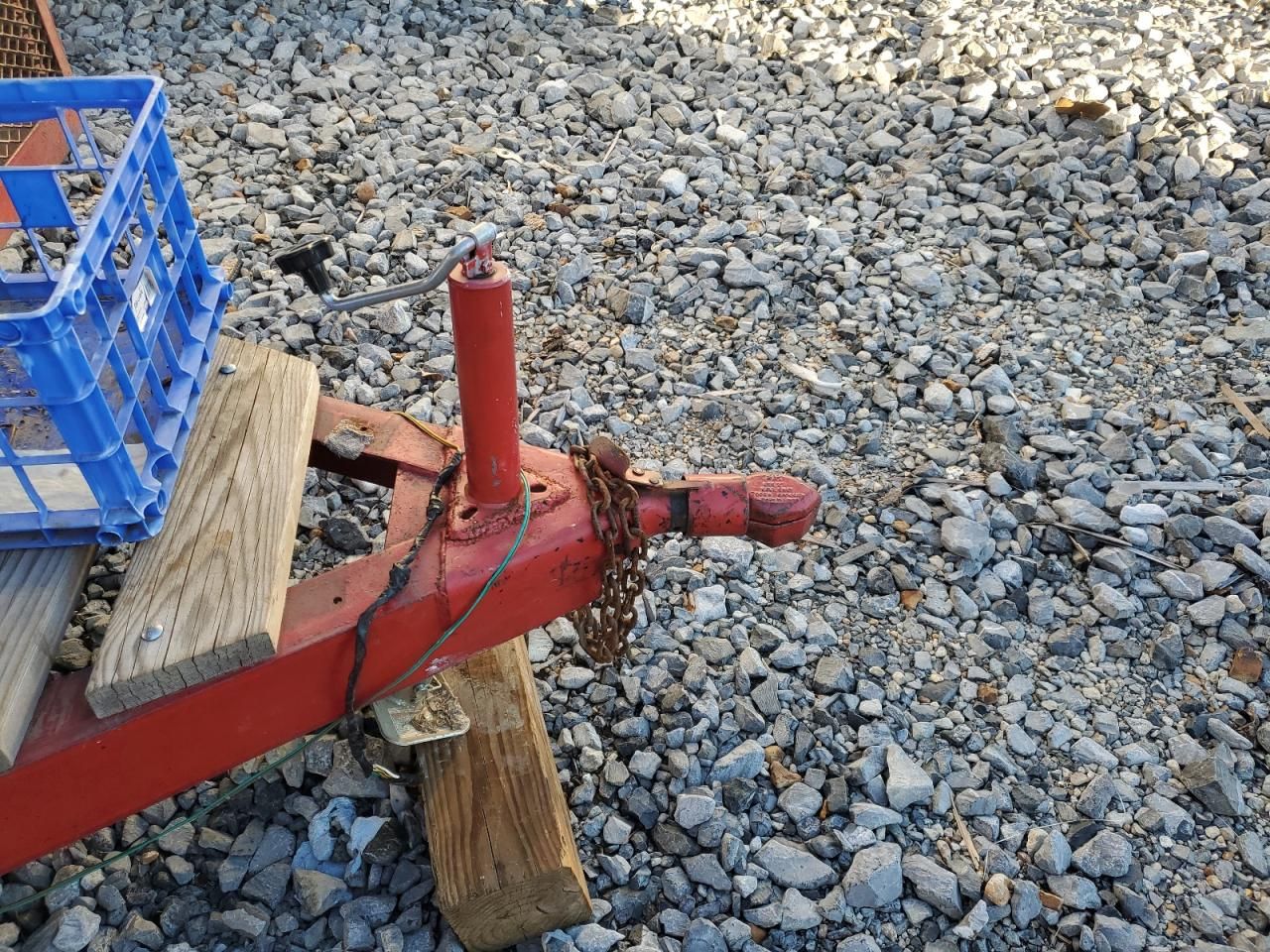 2001 Custom Hauler Mesh Walled Utility