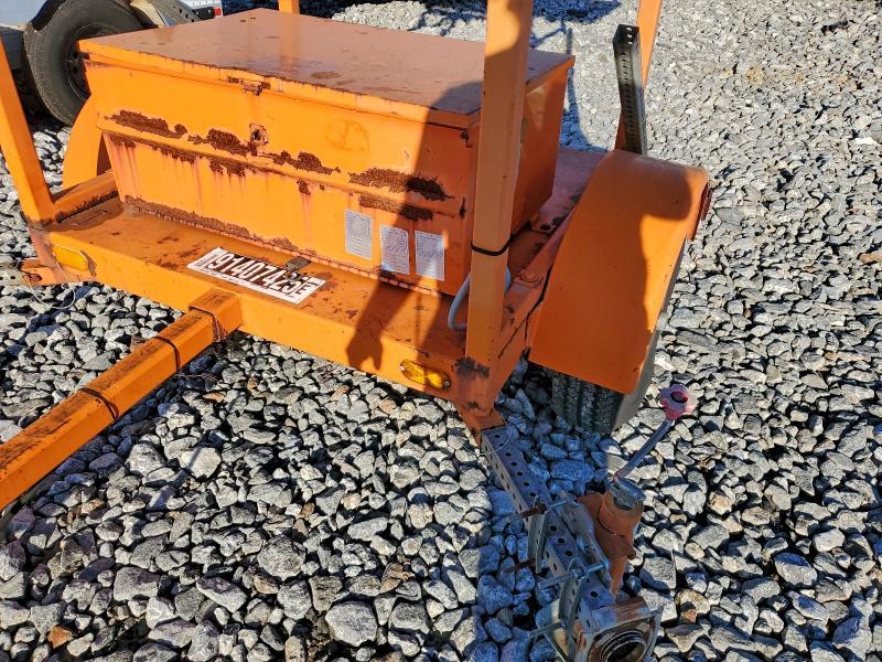 2000 Arrowaster 2000 Arrow Master Arrow Board Trailer