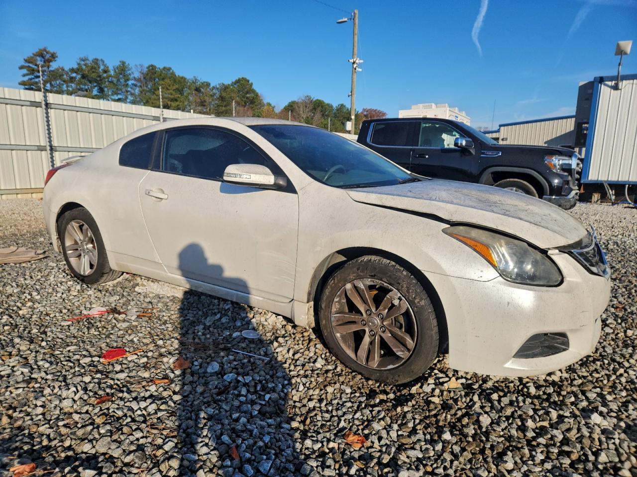 2012 Nissan Altima s