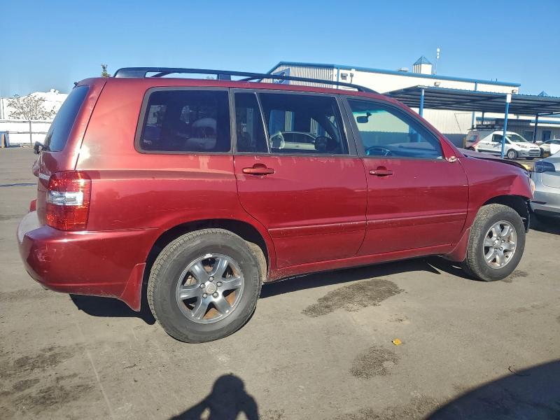 2004 Toyota Highlander Base