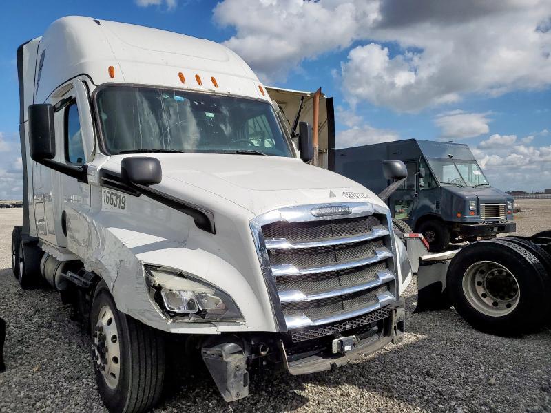 2022 Freigliner 2022 Freightliner Cascadia 126 Semi Truck