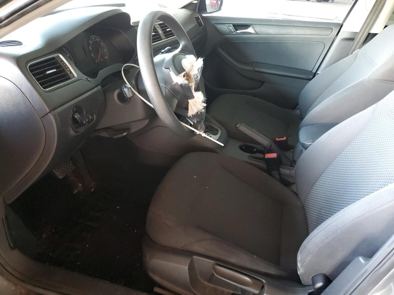 2013 Volkswagen Jetta Base