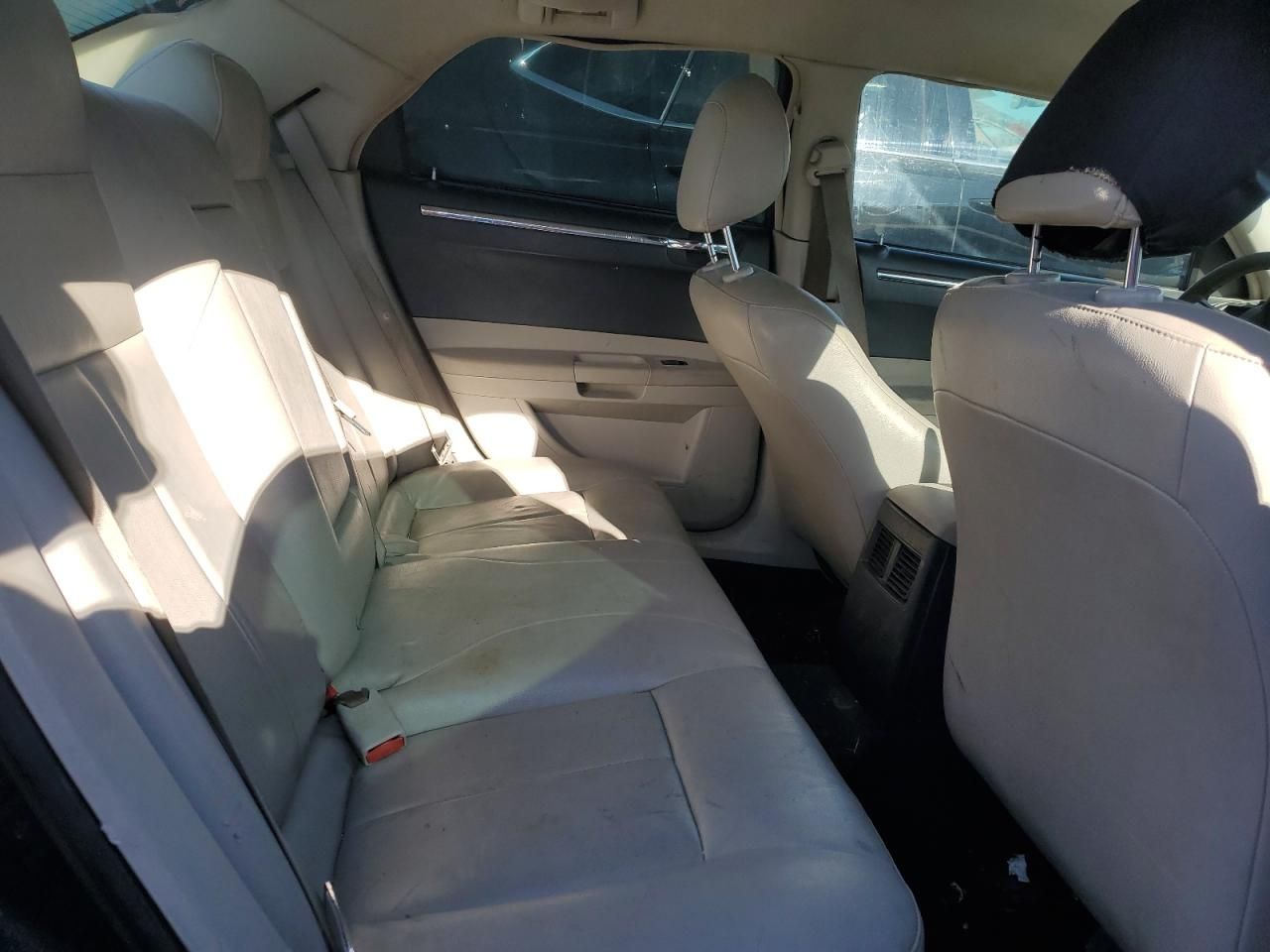 2005 Chrysler 300 Touring