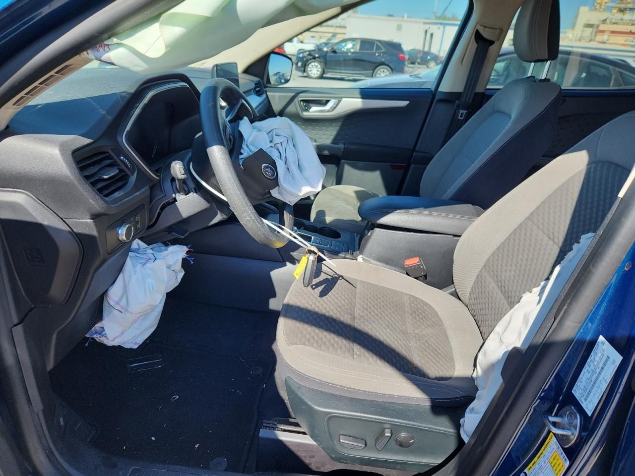 2020 Ford Escape se