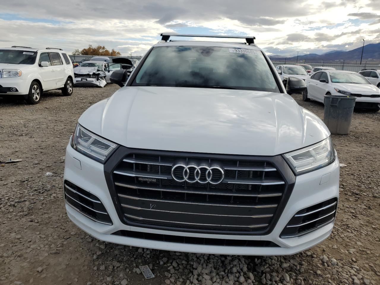 2020 Audi Q5 e Premium Plus