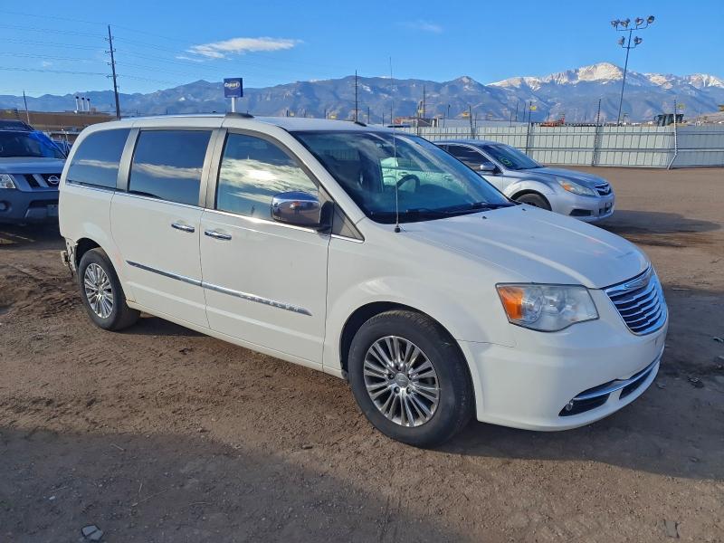 2011 Chrysler Town & Country Limited