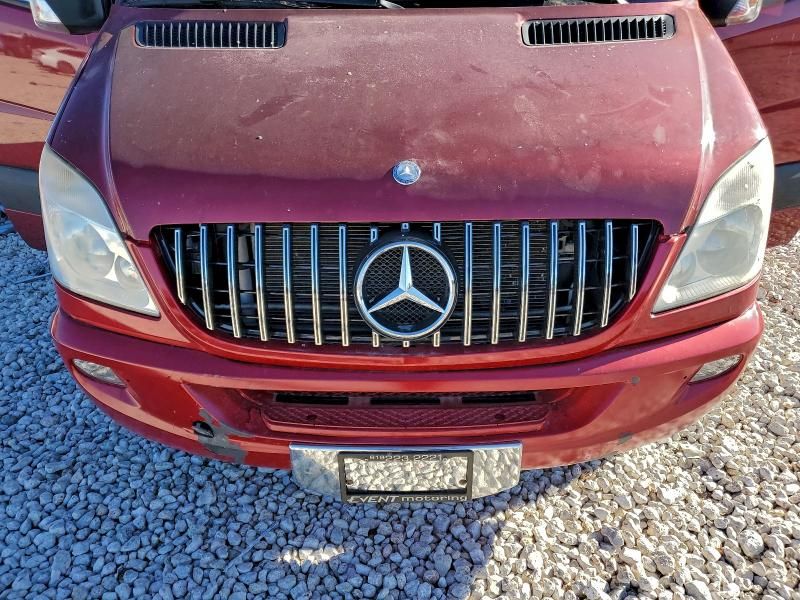 2011 Mercedes-Benz Sprinter 2500 Pass V