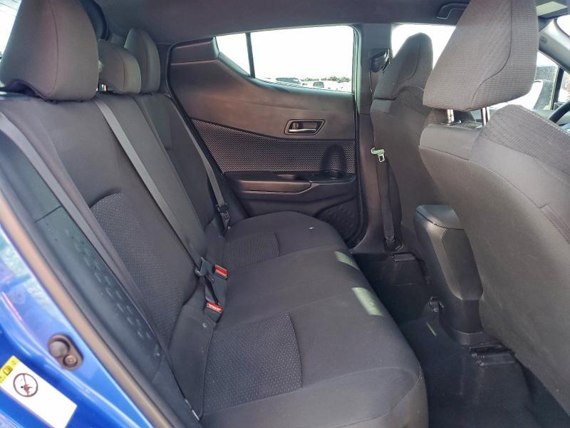 2019 Toyota C-hr xle