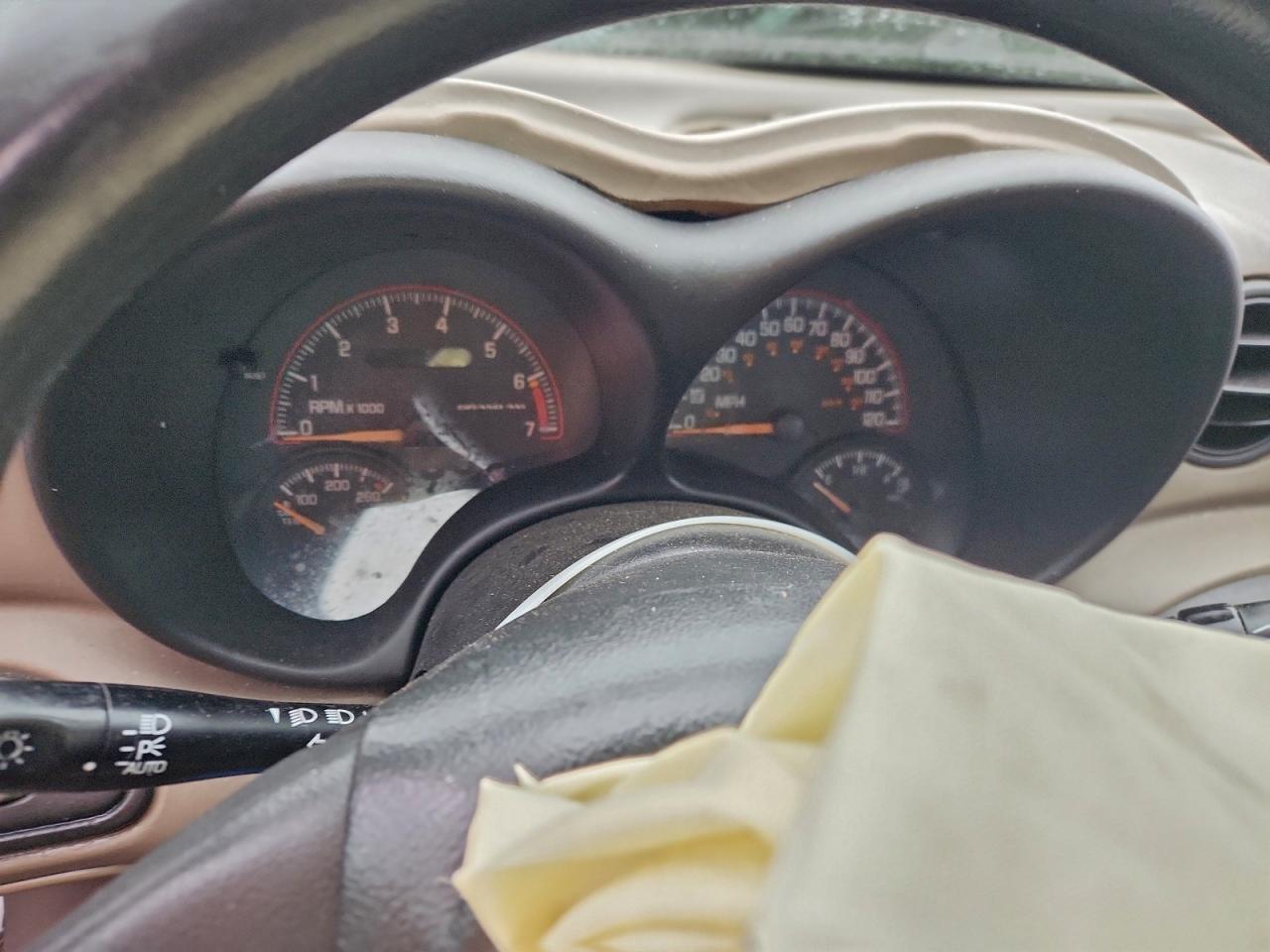 2004 Pontiac Grand am SE1