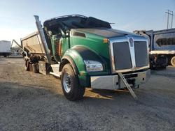 Salvage cars for sale from Copart Greenwell Springs, LA: 2020 Kenworth T880 Dump Truck