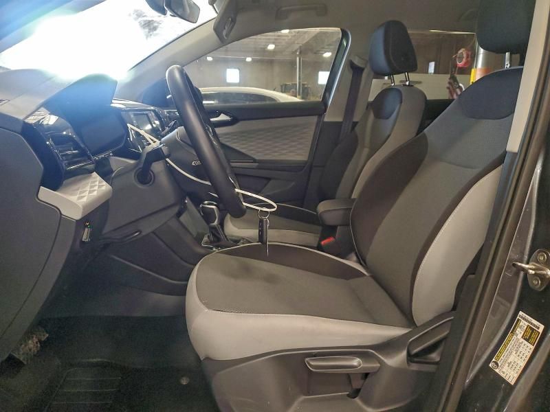 2024 Volkswagen Taos s