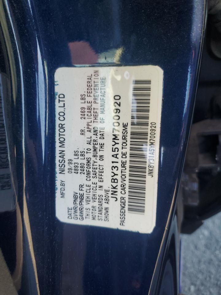 2000 Infiniti Q45 Base