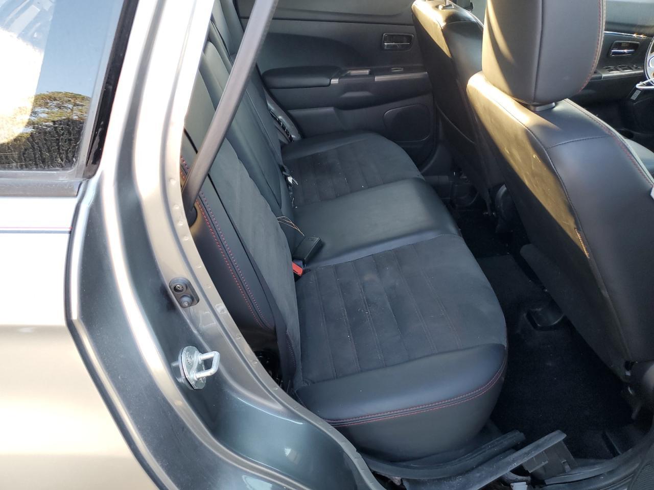 2019 Mitsubishi Outlander Sport se