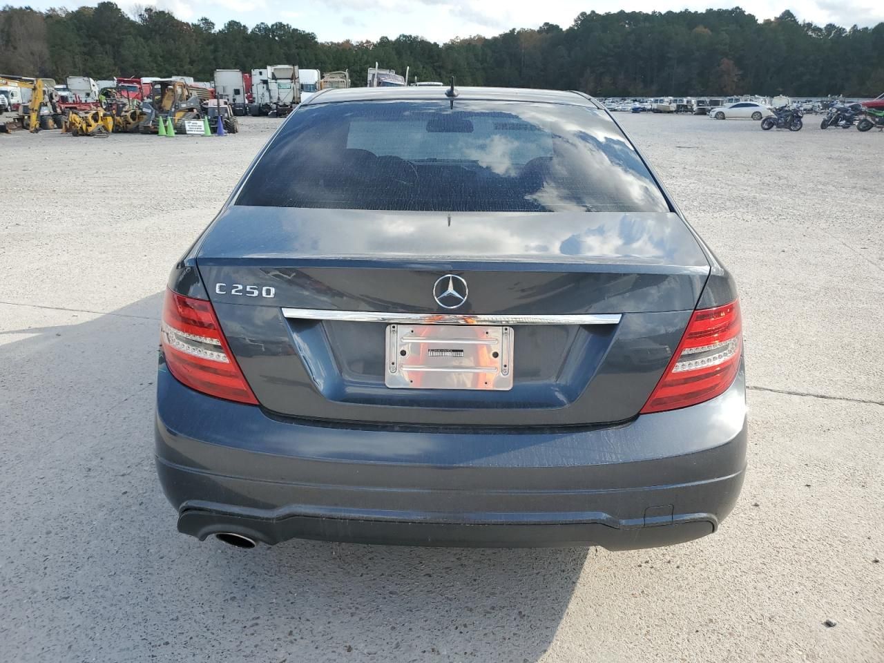 2014 Mercedes-Benz C 250
