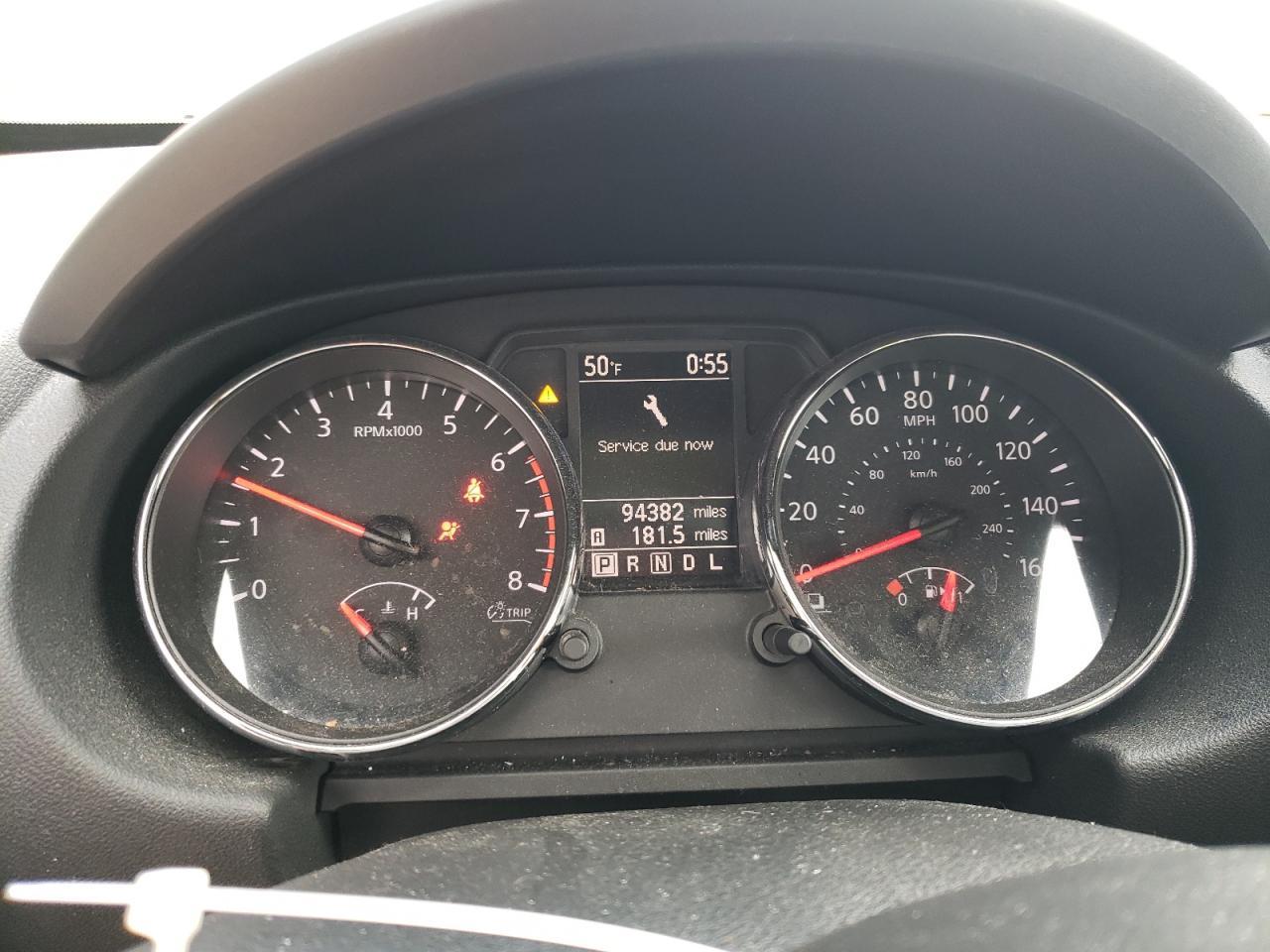 2011 Nissan Rogue s