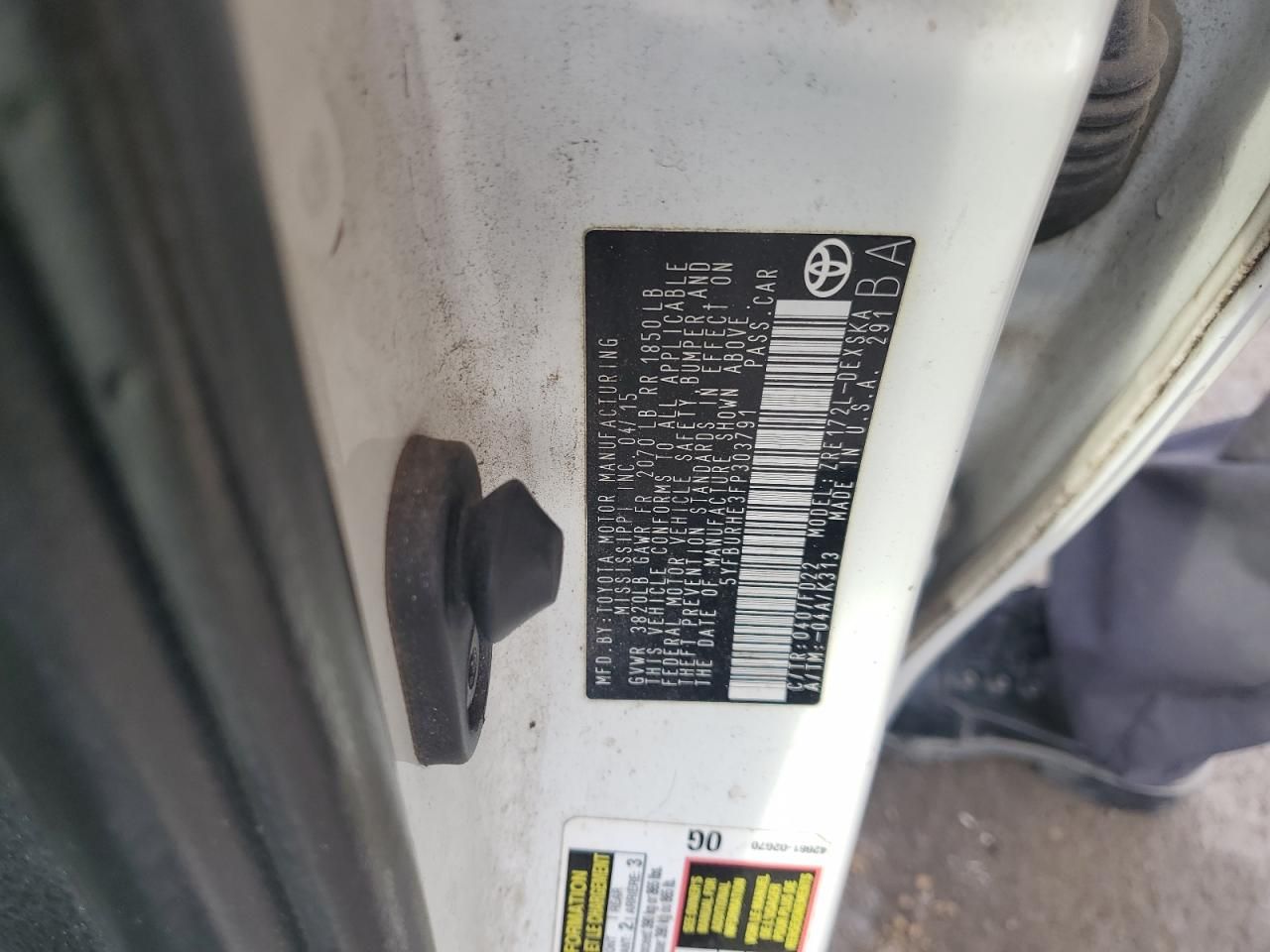 2015 Toyota Corolla l