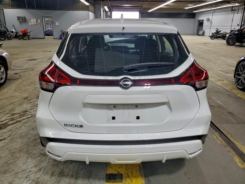 2023 Nissan Kicks s
