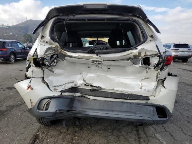 2015 Toyota Highlander le Plus