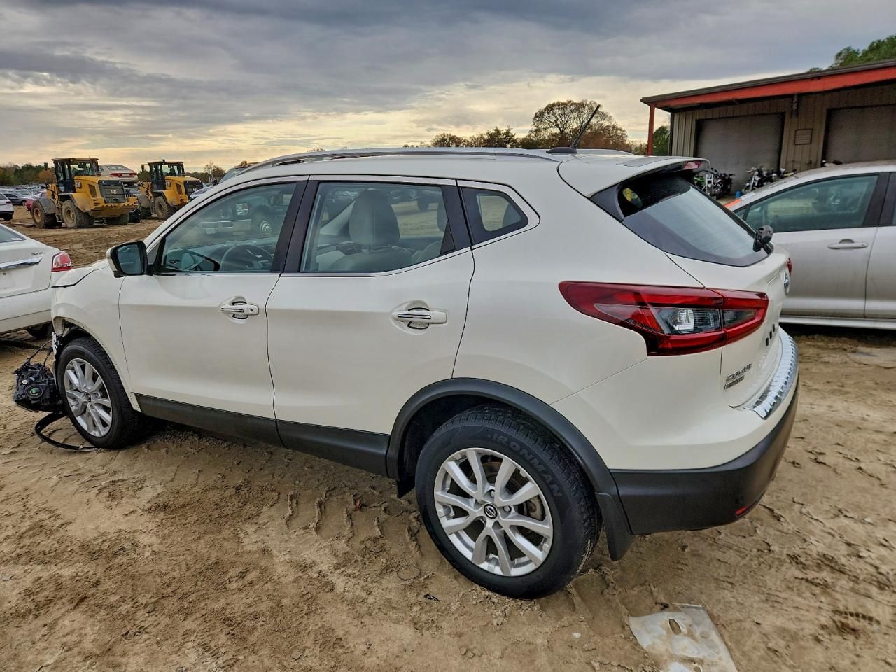 2022 Nissan Rogue Sport sv