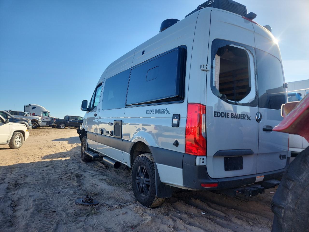 2025 Mercedes-Benz 2024 Benz Sprinter Cargo 2500