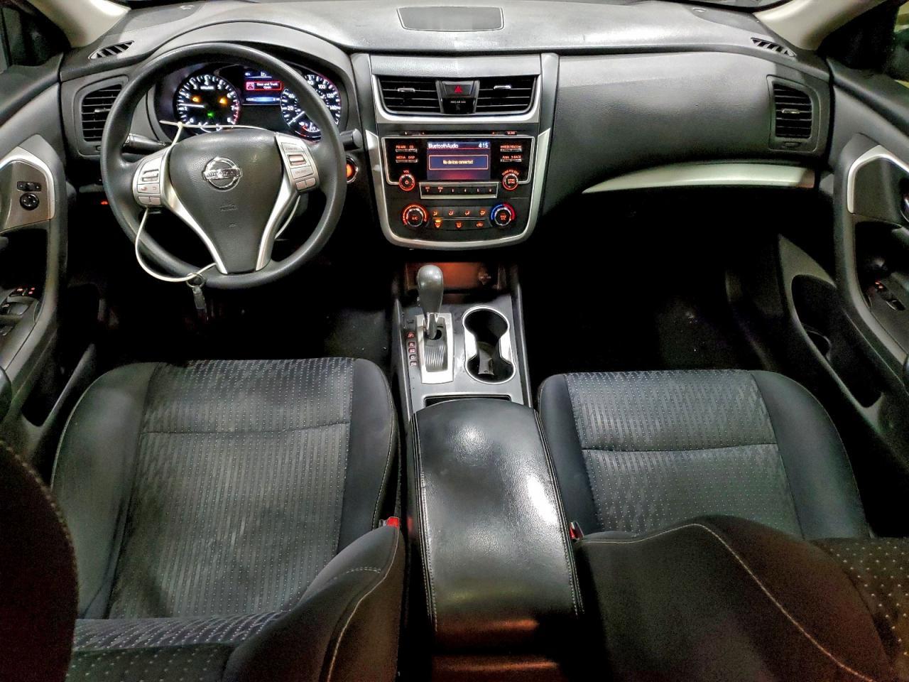 2016 Niss Altima 2.5