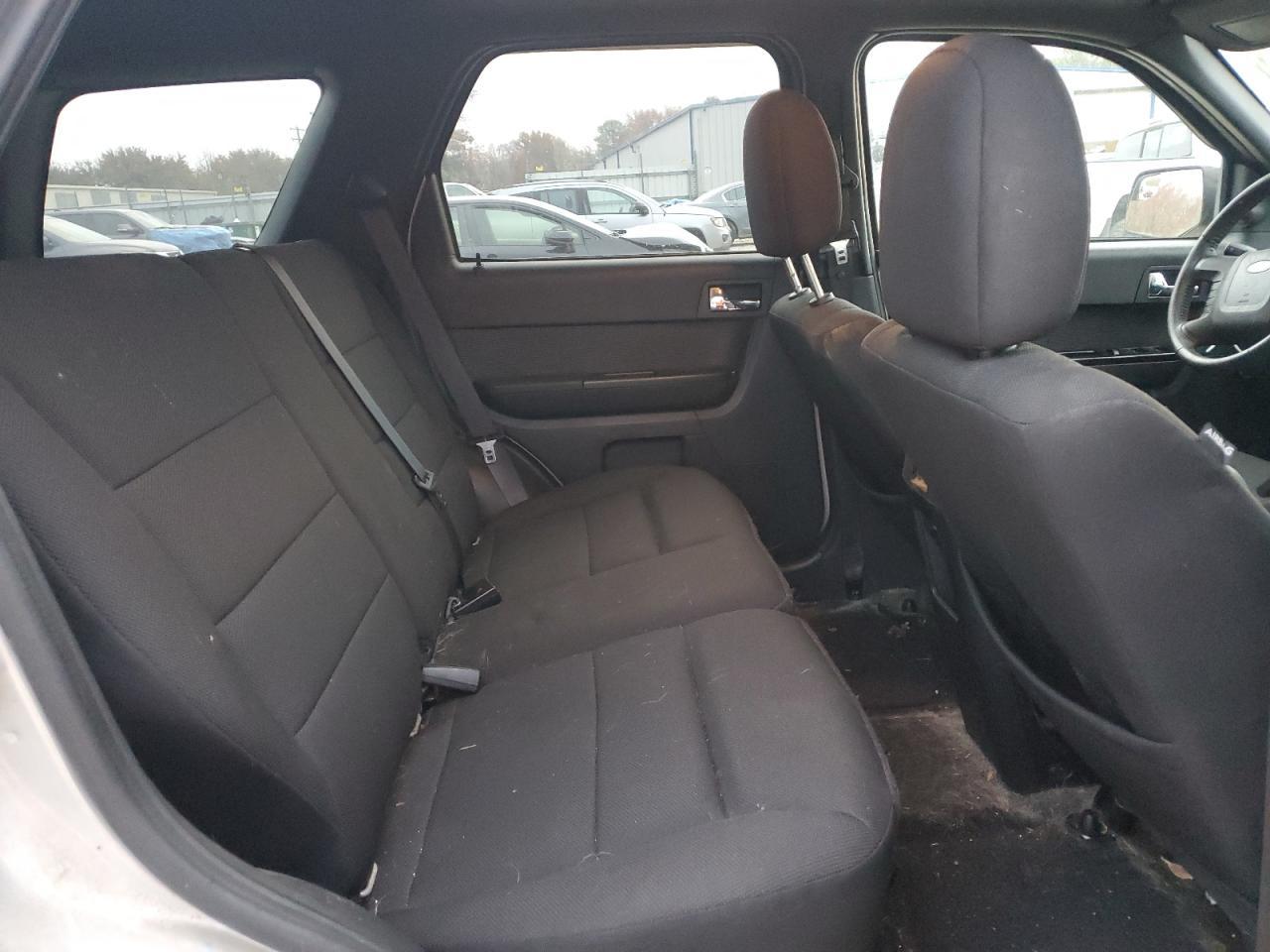2010 Ford Escape xlt