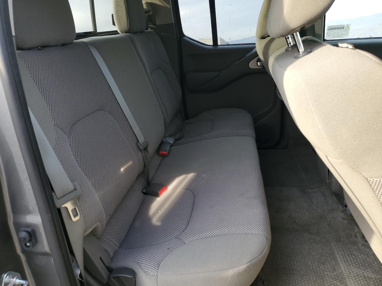 2018 Nissan Frontier s