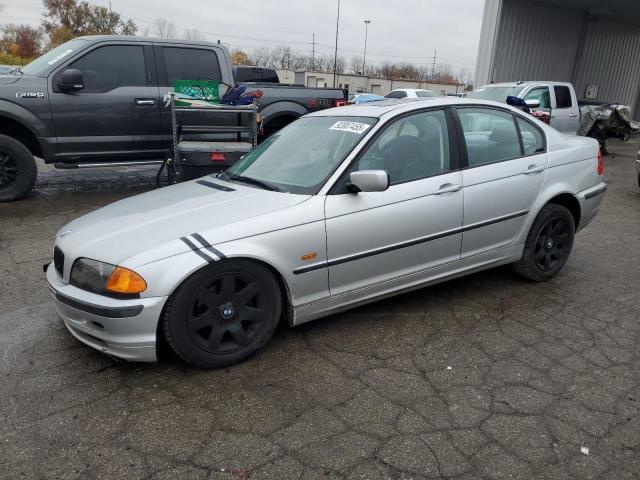 2000 BMW 323 i
